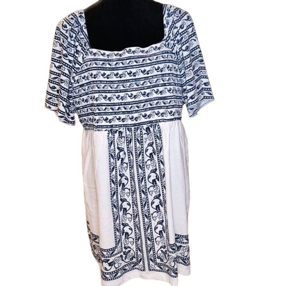 Woman Within L 18/20 White Blue Floral Mini Dress